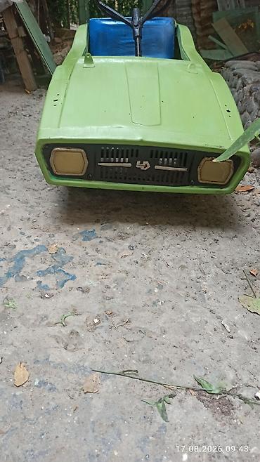 Uşaq dünyası: Retro metal uşaq pedallı maşını (SSRİ istehsalı tipli) - Korpus — 6
