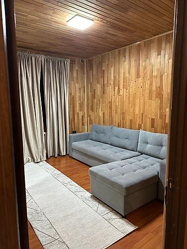 Посуточная аренда домов: 100 м², 3 комнаты — 7