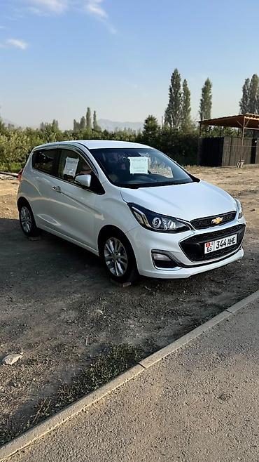лед освещение: Chevrolet Spark: 2018 г., 1 л, Бензин, Хэтчбэк — 1