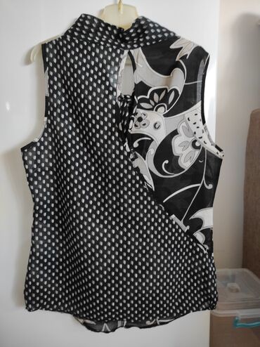 Bluze: S (EU 36), Pamuk, Cvetni, Sa ilustracijom, bоја - Crna na lalafo.rs — 7 Bluze: S (EU 36), Pamuk, Cvetni, Sa ilustracijom, bоја - Crna — 7