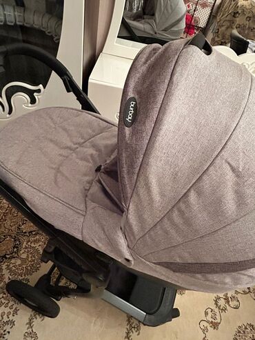 Modullu arabalar: Uşaq arabası – qatlanan, yığcam və möhkəm konstruksiyalı. - Rəng — 19