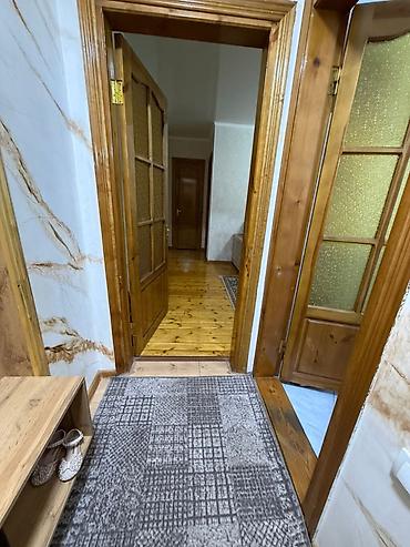 Продажа квартир: 3 комнаты, 56 м², 1 этаж — 9