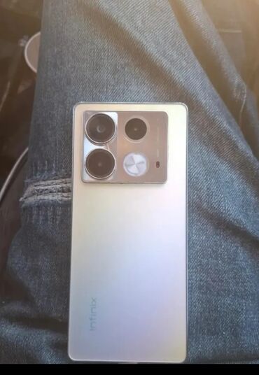 infinix note 40 pro qiymeti: Infinix Note 40, 256 GB