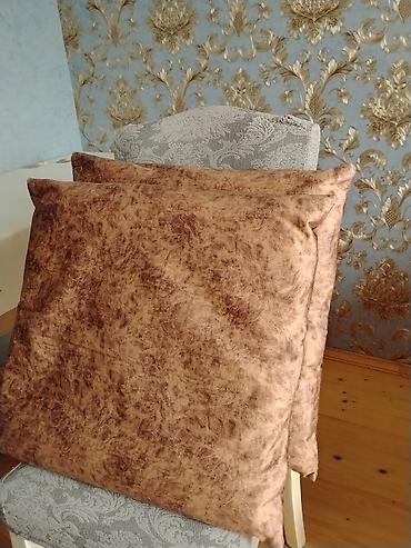 1.80 yolka: Kvadrat dekor yastıq/parça üzlü yastıq dəsti - Rəng və naxış: isti — 2