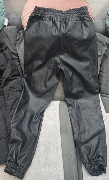 Zimske jakne: Massimo Dutti, S (EU 36), Jednobojni, Sa postavom — 3