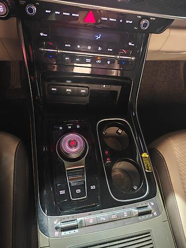 клима: Kia Carnival: 2021 г., 2.2 л, Дизель, Минивэн — 7