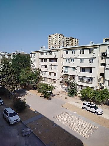 Mənzillərin satışı: Bakı, 8-ci kilometr, 3 otaqlı, Köhnə tikili, m. Xalqlar Dostluğu, 90 kv. m — 2