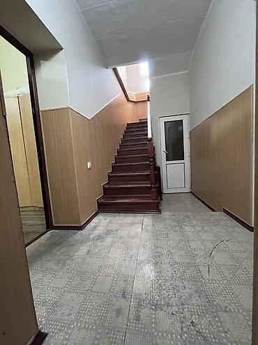 Долгосрочная аренда домов: 256 м², 7 комнат, Утепленный, Балкон застеклен, Видеонаблюдение — 26