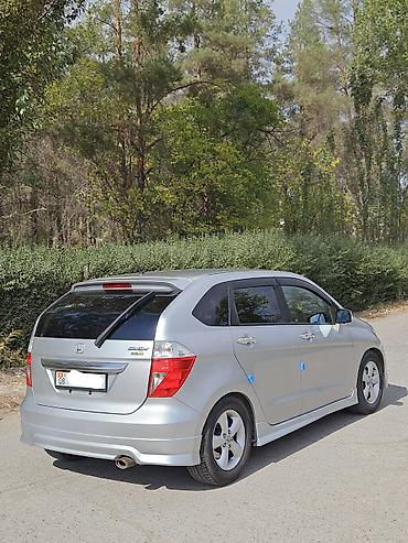 крашен: Honda Edix: 2007 г., 2 л, Автомат, Бензин — 3