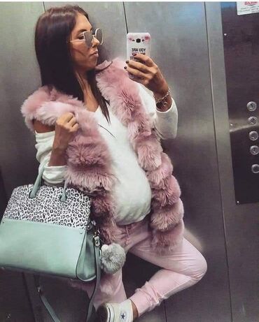 Prsluci: 2900 — 18