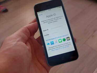 Apple iPhone: Apple iPhone iPhone 5c — 2