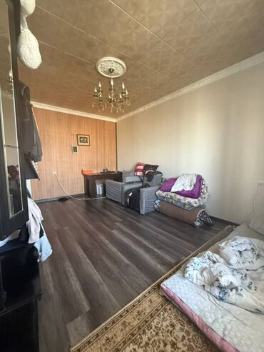 квартира в районе кызыл аскер: 4 комнаты, 73 м², 105 серия, 8 этаж, Косметический ремонт