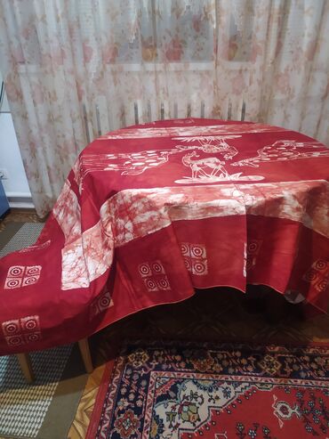 льняной: Скатерть льняная оригинальная, размер 2,30м х 1,5 0м. в наборе 6