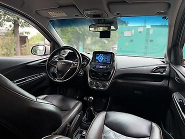 spark 7: Chevrolet Spark: 2017 г., 1 л, Механика, Бензин, Хэтчбэк — 8