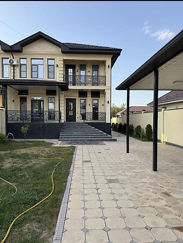 дорогой дом: 6 комнат и более, 241 м², 4 соток, Ынтымак ж/м Газ — 1