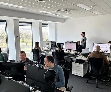 Kancelarija: PLAĆENA STRUČNA PRAKSA (3 MESECA) - QA | O kompaniji: ® je — 7