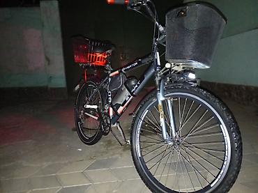 Şəhər və kənd yolları üçün çoxfunksiyalı velosiped Xüsusiyyətlər: -
