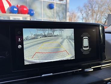 Kia: Kia Carnival: 2021 г., Минивэн — 12