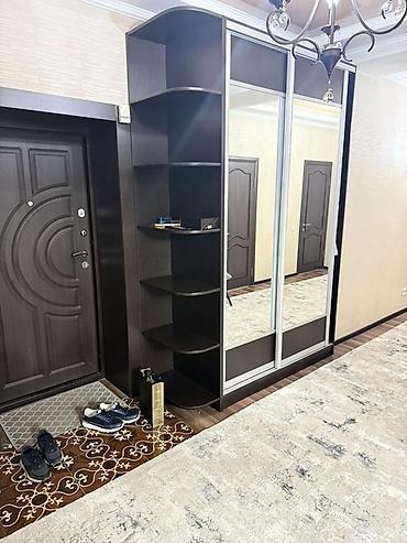 Ковровые дорожки: Сдается просторная евротрешка площадью 98 м². Квартира чистая — 2