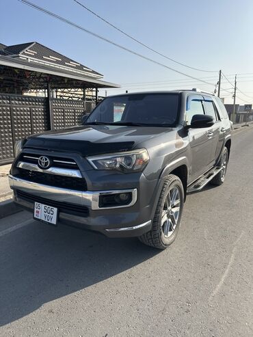 срочно продам авто в связи с переездом: Toyota 4Runner: 2016 г., 4 л, Автомат, Бензин, Внедорожник