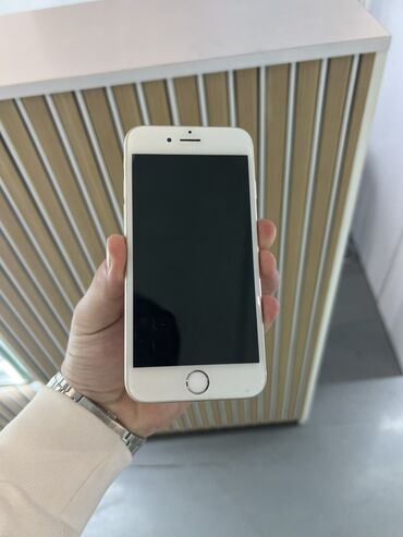 Apple iPhone: IPhone 6, Б/у, 32 ГБ, Золотой, Защитное стекло, Чехол, 100 %