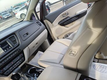Kia: Kia Carnival: 2019 г., 3.3 л, Автомат, Бензин, Минивэн at lalafo.kg — 16 Kia: Kia Carnival: 2019 г., 3.3 л, Автомат, Бензин, Минивэн — 16