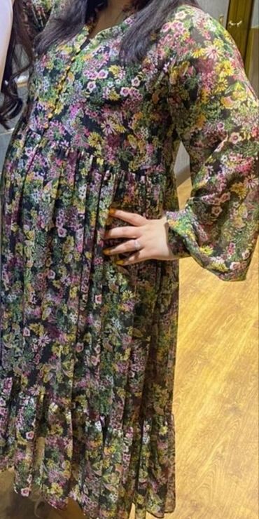 детские выпускные костюмы: 1defe istifadə olunub endirimli qiyməteye olacaq götüren olsa kim