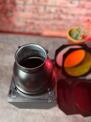 Другие аксессуары для фото/видео: Продается стойка 2,8 метра, ( толстый а не тонький) 35мм и держатель — 16