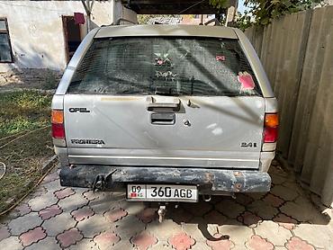 опель фуратера: Opel Frontera: 1993 г., 2.4 л, Механика, Бензин, Внедорожник — 3