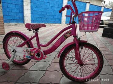 Велосипеды: Продаются детский велосипед в хорошем состоянии