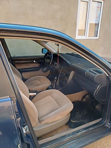 a4 b7: Audi 100: 1992 г., 2 л, Механика, Бензин, Седан — 5