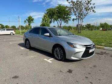 Toyota: Toyota Camry: 2017 г., 2.5 л, Автомат, Бензин, Седан