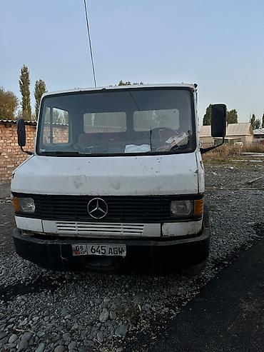 1 тонник: Грузовик, Mercedes-Benz, Дубль, 4 т, Б/у — 3