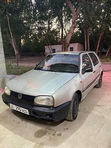 калдина: Volkswagen Golf: 1994 г., 1.6 л, Механика, Бензин, Хэтчбэк — 10