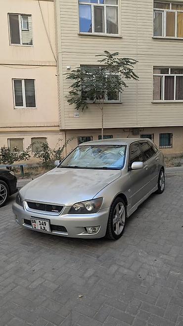 Toyota Altezza: 2001 г., 2 л, Автомат, Бензин, Универсал lalafo.kg да — 10 Toyota Altezza: 2001 г., 2 л, Автомат, Бензин, Универсал — 10