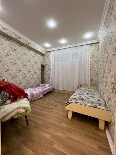 Uzunmüddətli kirayə mənzillər: Xətai rayonu,Əhmedli metrosu, pit stopun arxasindaki binada,22 — 4