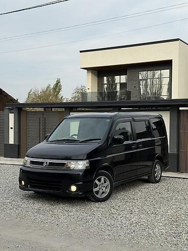 Honda Stepwgn: 2004 г., 2 л, Автомат, Бензин, Минивэн