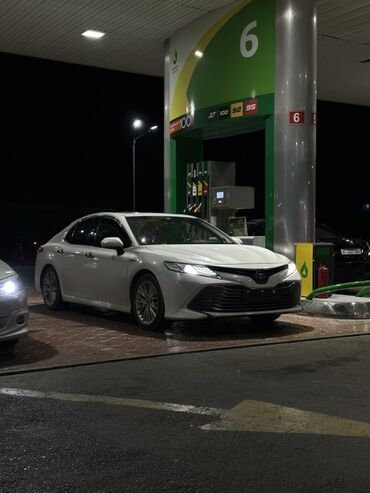 машина kg бишкек тойота: Toyota Camry: 2019 г., 2.5 л, Автоматтык, Гибрид, Седан