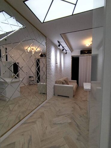 Uzunmüddətli kirayə mənzillər: Sumqayıt Bağça şəhər kompleksində, 7 mərtəbəli binanın 6cı — 7