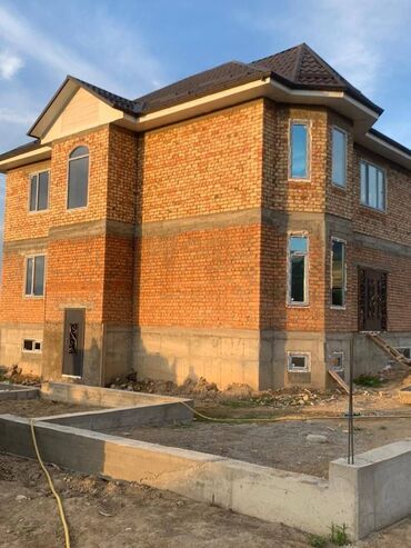 Пластиковые окна на заказ: Пластиковое окно на заказ, Тип окна: Форточка, Стандартные, Фасадные, Декоративные особенности: Фрамуга, Бесплатная установка, В рассрочку — 12