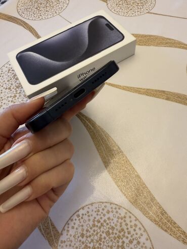 iphone 15 pro satilir: IPhone 15 Pro Max, 256 GB, Qara, Face ID