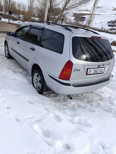 Ford: Ford Focus: 2003 г., 1.6 л, Механика, Бензин, Универсал