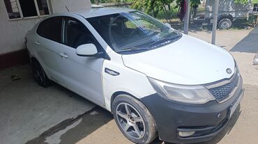 Kia: Kia Rio: 2016 г., 1.6 л, Механика, Бензин, Седан