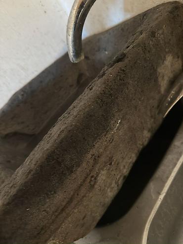 işlənmiş xalçalar: Təbii daşdan yonulmuş kvadrat formalı yuyunma/lavabo hövzəsi - — 2