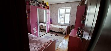 Uzunmüddətli kirayə mənzillər: 🏡 MEHDİABADDA SATILIQ EV 📍 Ünvan: Mehdiabad qəsəbəsinin mərkəzi 📏 — 10