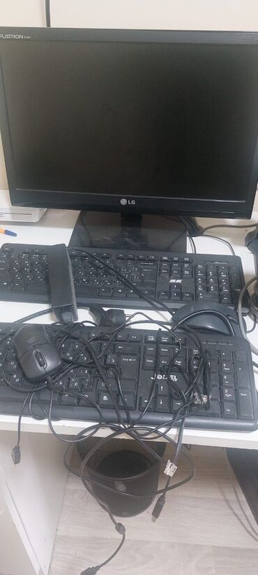 Çaydanlar: Mağaza/kassa üçün tam iş masası avadanlıq dəsti Tərkib: - LG LCD