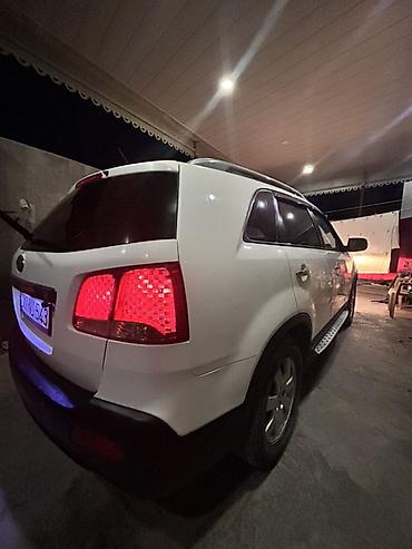 Kia: Kia Sorento ✅İdeal ✅Problemsiz ✅Bez krasqa ✅Udarsız ✅7Nəfərlik Əla bir — 4