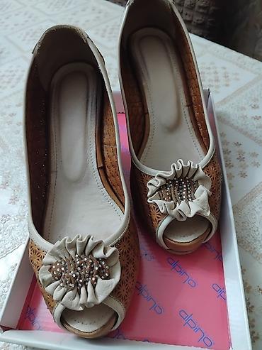 Qadın platforma/takon ayaqqabısı - Model: Açıq barmaqlı wedge