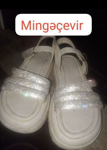 Çaydanlar: Ölçü: 38, rəng - Ağ, Yeni