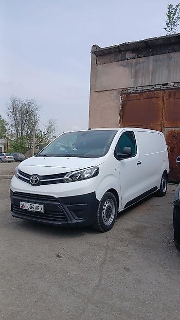 тлк 80: Toyota ProAce (фургон, 2020г.механика 6ступка,отличном состоянии — 1